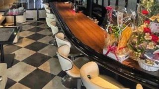 カラオケbar 魔女