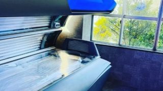 日焼けサロン KAI