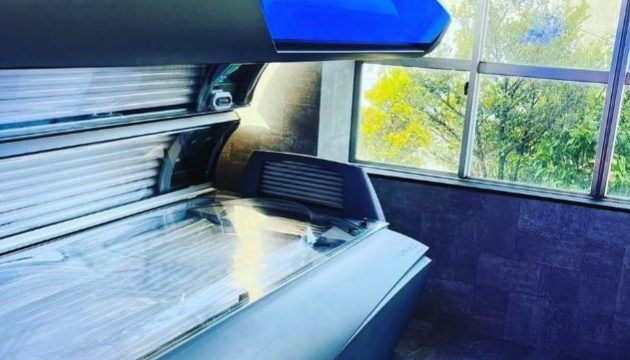 日焼けサロン KAI