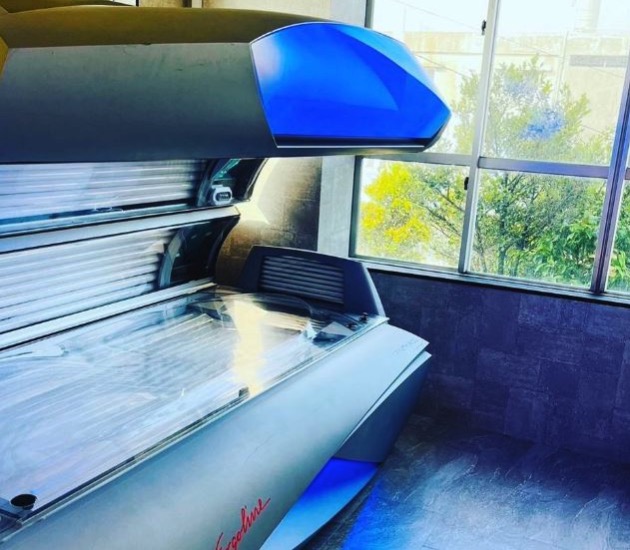 日焼けサロン KAI