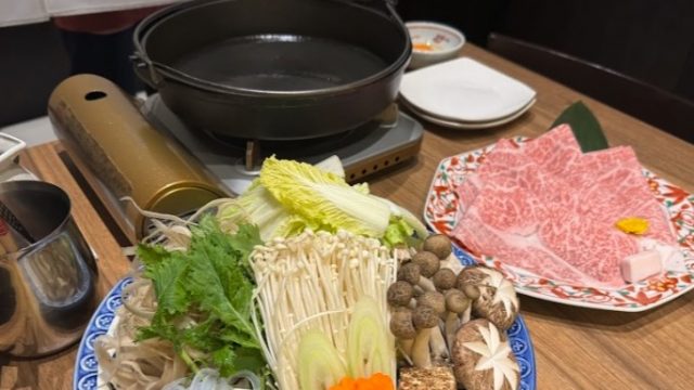 肉々亭 シラチャ Shishitei Sriracha