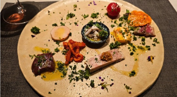 和牛とワインとイタリアン Lisian