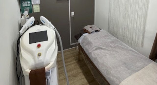 メンズ脱毛×眉毛Cerise La La(スリーズララ)