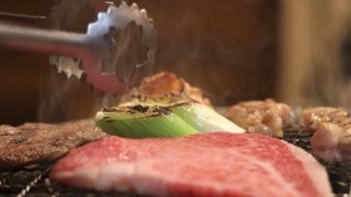 炭火焼肉えのもと